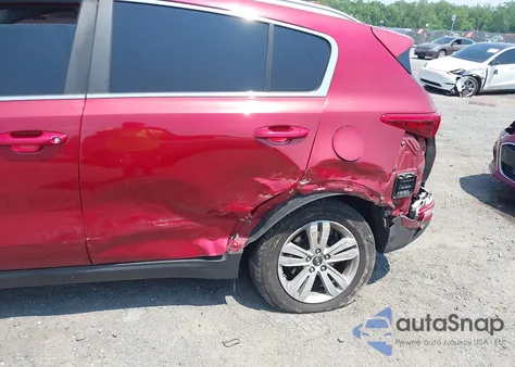 2017 Kia Sportage Lx z USA, uszkodzony, nr VIN KNDPMCAC5H7032152